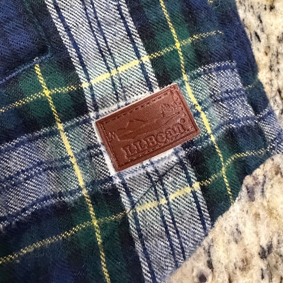LL Bean Hooded Flannel Zip-up Women's Size L - Picture 8 of 8